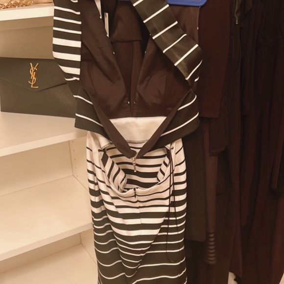 Nicolas - Corsica Stripe Deep V Dress - Picture 5 of 5